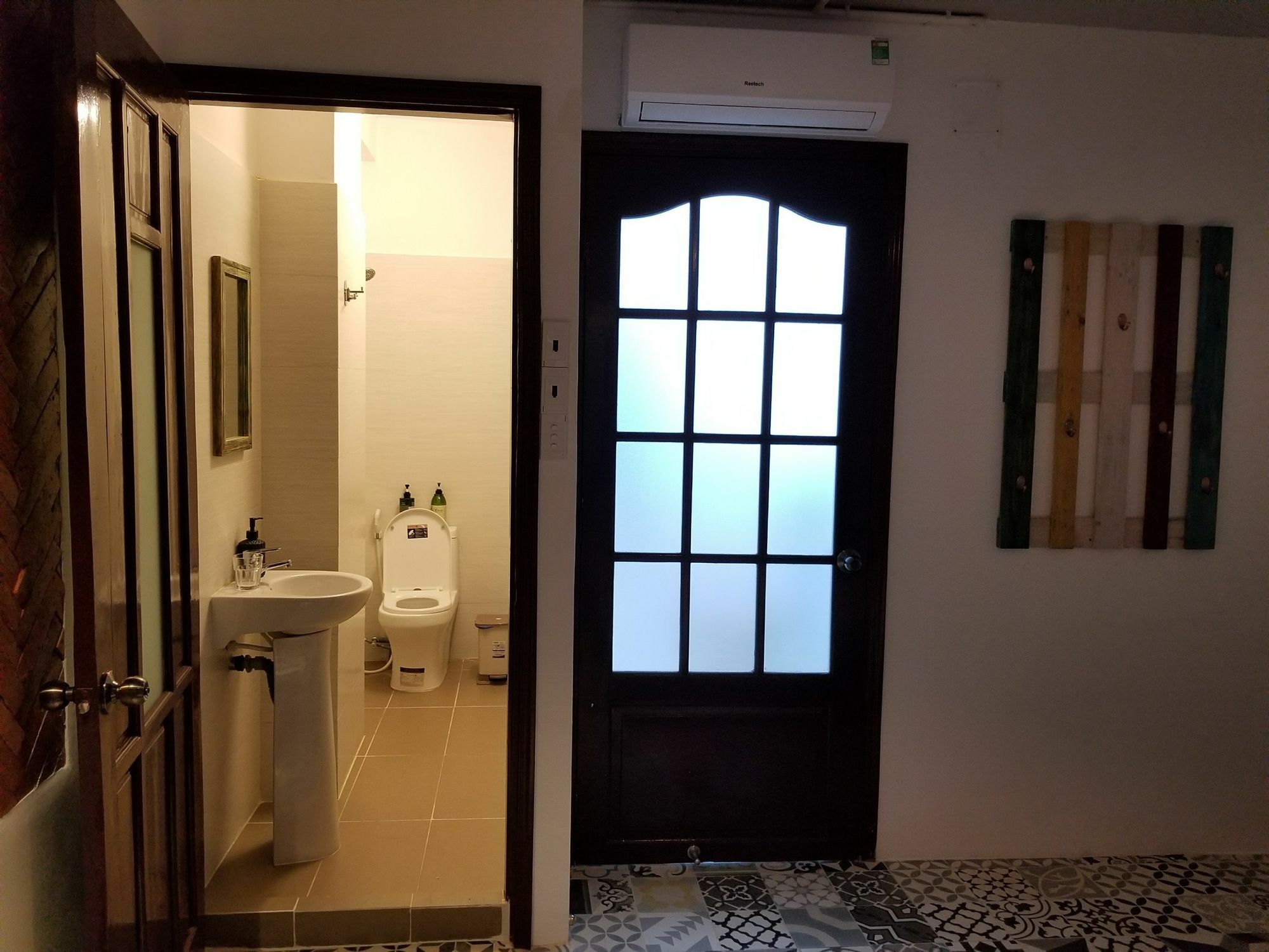 Timemark Travel Homestay & Hostel Хошимин Екстериор снимка